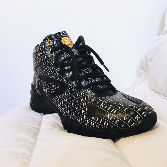Kith x Versace Amico Mid Trainer Monogram Black - Picture 2 of 7